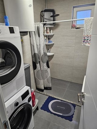 Iznajmuvame stanovi-Jepet banesa me Qira