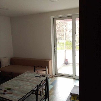 Се продава стан 90м2, Аеродром