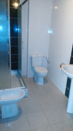 Se izdava prazen dvosoben stan vo Kozle