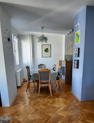 CENTAR G ZID DO HOTEL BRISTOL 76M2