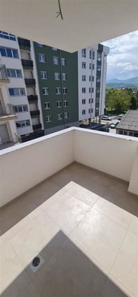 Se Prodavaat 2 Stana 123 m/2 i 113 m/2