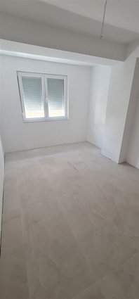 Se Prodavaat 2 Stana 123 m/2 i 113 m/2