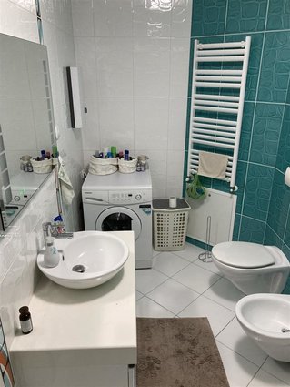 Se Prodava Stan 75 m/2 ,KAT-4 Opremen