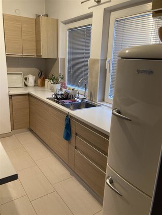 Se Prodava Stan 75 m/2 ,KAT-4 Opremen