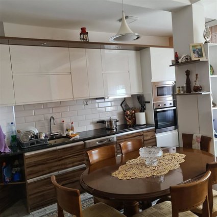 Prodavam Stan 130 m/2 DUPLEX SO MEBEL