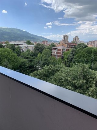 Aerodrom 90m2 trosoben opremen stan