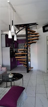 Indzikovo kuka 60m2 kuka so 150m2 dvor