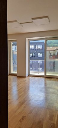 Kapistec 94m2 trosoben nov stan vseliv