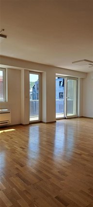 Kapistec 94m2 trosoben nov stan vseliv