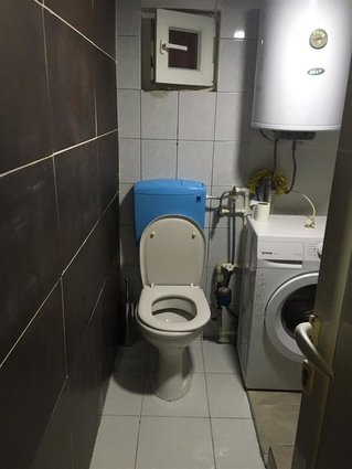 SE IZDAVA DUPLEKS STAN 40 M2 -BLIZU KLINICKI