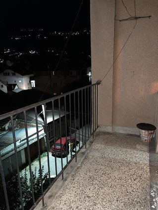 Se izdava 3 soben stan kirija(QIRA) vo centar TETOVO