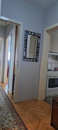 N.Lisice reonski 78m2 trosoben na 3kat