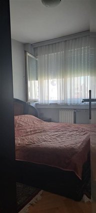 N.Lisice reonski 78m2 trosoben na 3kat