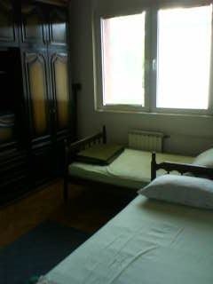 IZDAVANJE STAN 45 M2 -RUZVELTOVA