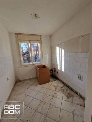 Prazen stan od 94m2 vo Bitola