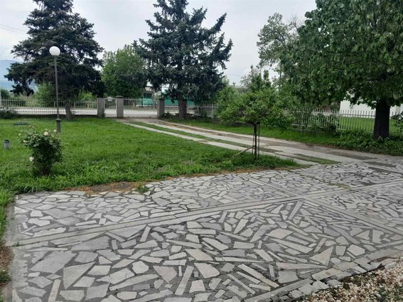 PETROVEC KUKA 250M2+2000M2