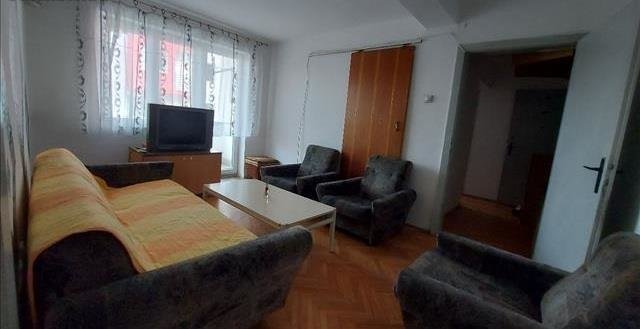 Се продава стан 75м2, К.Вода