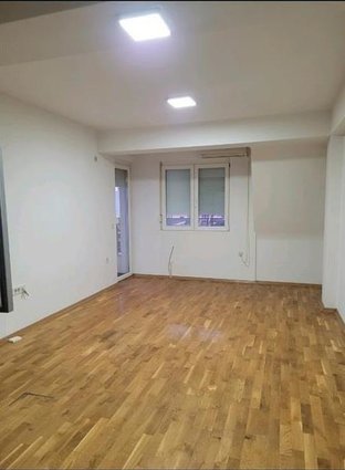 Се продава стан 71м2, Маџар Маало