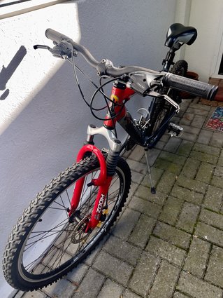 Продавам 2 велосипеди 