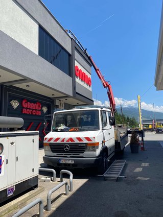 Mercedes Vario 816 Kran