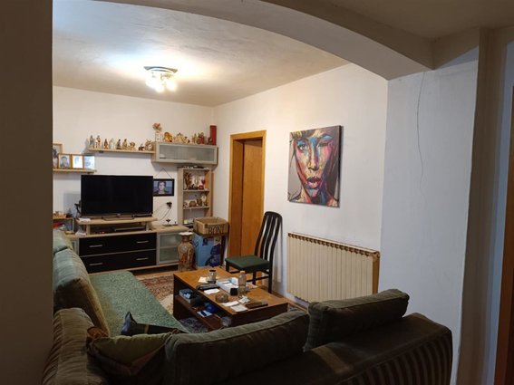 Avtokomanda 64m2 stan na 2kat