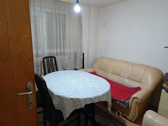 Avtokomanda 64m2 stan na 2kat