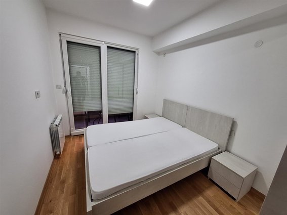 Aerodrom 47m2 dvosoben opremen stan