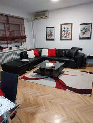 N.Lisice 70m2 trosoben opremen stan