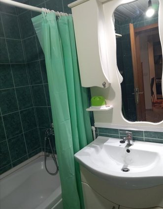 Се изнајмува стан 42м2,Автокоманда