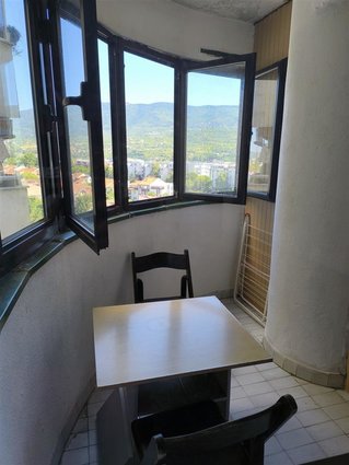 Се изнајмува гарсоњера 32м2 во Влае