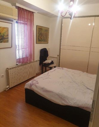 Се продава стан 82м2, Центар