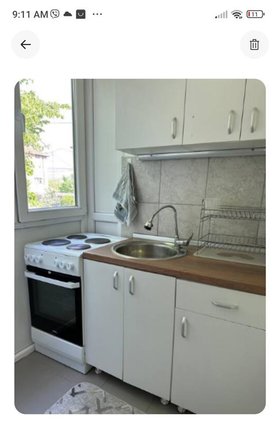 SE IZDAVA POZADI SIMPO CRNICHE 42m2