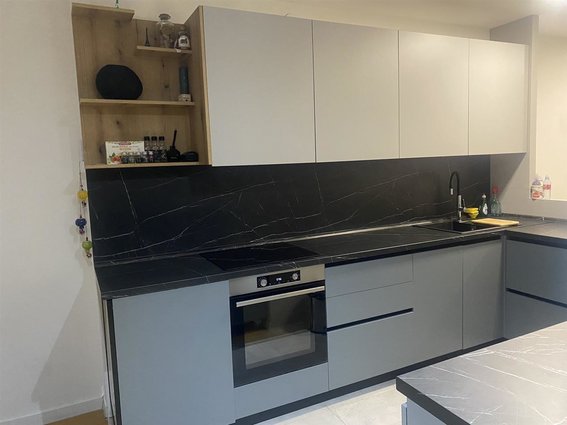 CENTAR G ZID SOBOREN 91M2