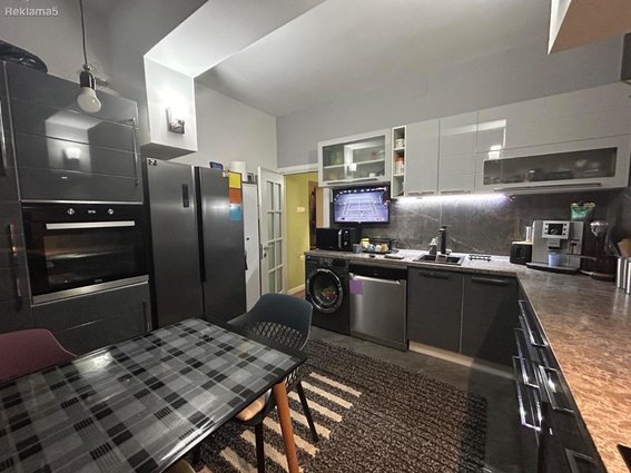 CENTAR SOBOREN HRAM 90M2