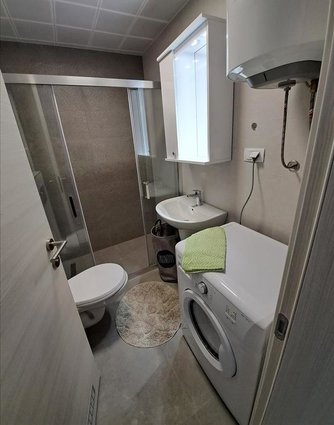 Се изнајмува стан во Аеродром