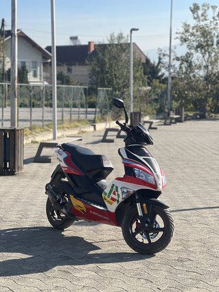 Replika na aprilia