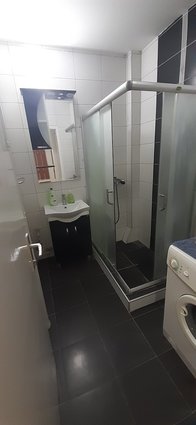 Се продава стан на Плоштад Македонија