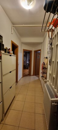 СЕ ПРОДАВА СТАН ВО ДЕБАР МААЛО