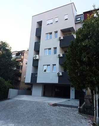 НОВА ГАРСОЊЕРА ВО ХРОМ