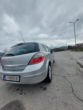 OPEL ASTRA H 1.6 BENZIN PLIN ATEST MOZE ZAMENA