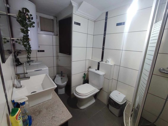 Se Izdava Luksuzen Stan , Kisela Voda Skopje