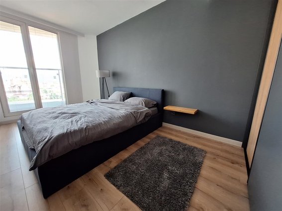 Се изнајмува стан Џевахир Скај Сити