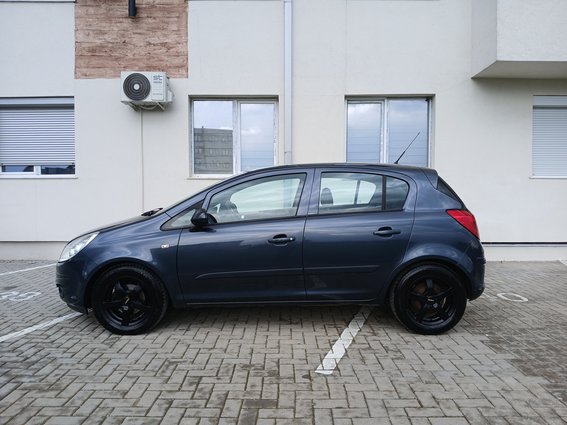 Opel Corsa 1.3 tdi 2007god 