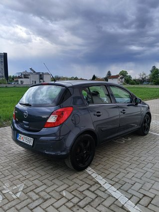 Opel Corsa 1.3 tdi 2007god 