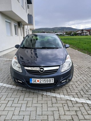 Opel Corsa 1.3 tdi 2007god 