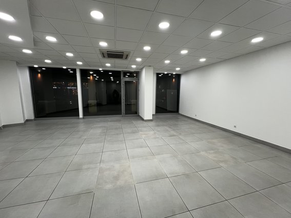 Se prodava 62m2 dukjan na Partizanska