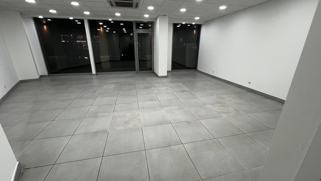 Se prodava 62m2 dukjan na Partizanska