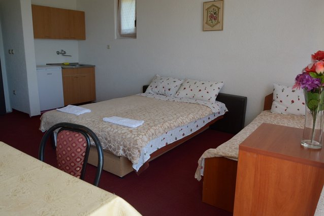 АПАРТМАНИ  TANESKI- OHRID, НАС. КОЊСКО КАЈ ХОТ МЕТРОПОЛ, БЕЛВИ, КОНГРЕСЕН ЦЕНТАР