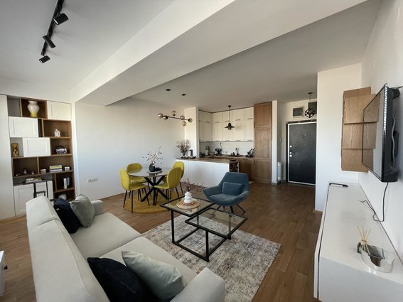 Се издава нов, целосно опремен стан во централна локација/For Rent: Newly Built, Spacious Apartment in Central Skopje