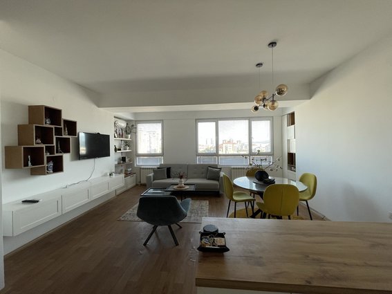 Се издава нов, целосно опремен стан во централна локација/For Rent: Newly Built, Spacious Apartment in Central Skopje